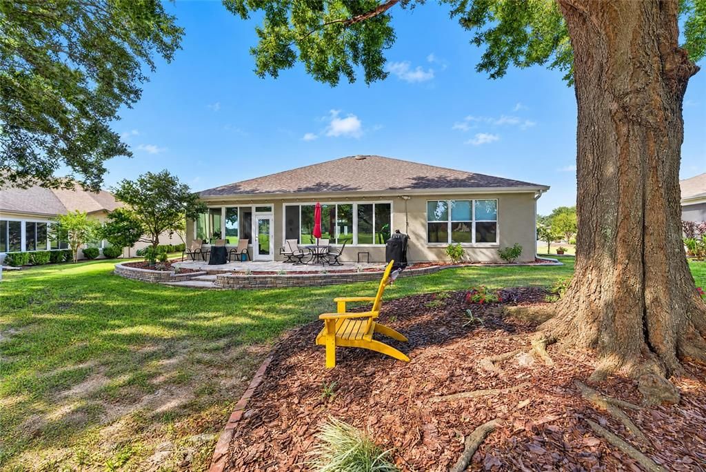 For Sale: $479,000 (3 beds, 2 baths, 1958 Square Feet)