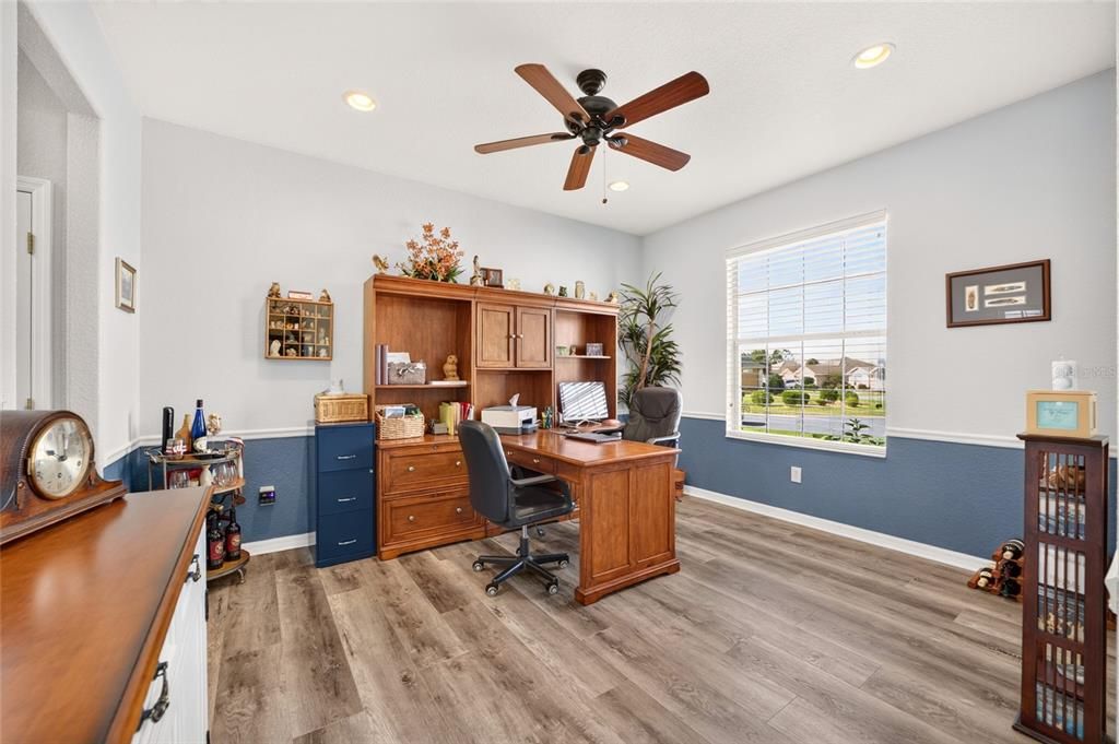 For Sale: $479,000 (3 beds, 2 baths, 1958 Square Feet)