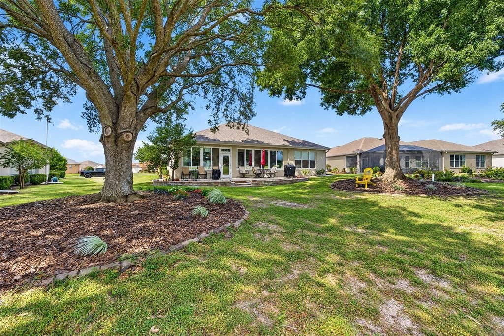 For Sale: $479,000 (3 beds, 2 baths, 1958 Square Feet)