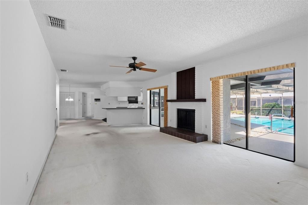 For Sale: $789,000 (5 beds, 3 baths, 3316 Square Feet)