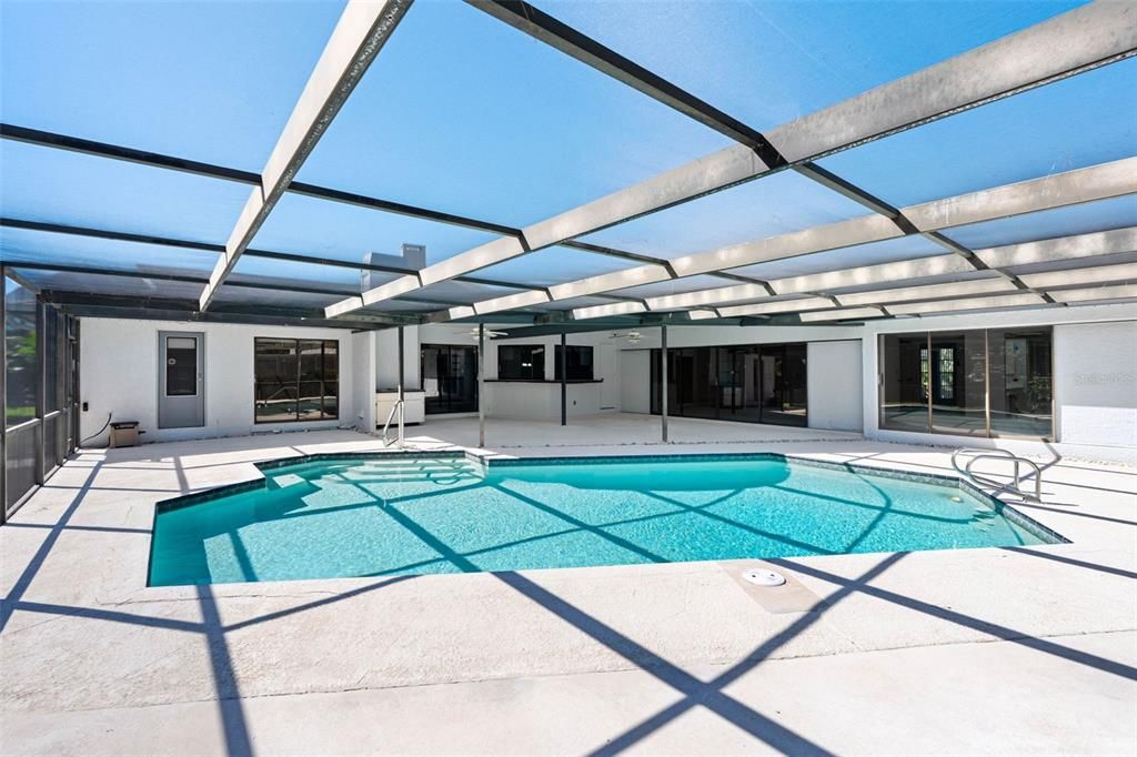 For Sale: $789,000 (5 beds, 3 baths, 3316 Square Feet)