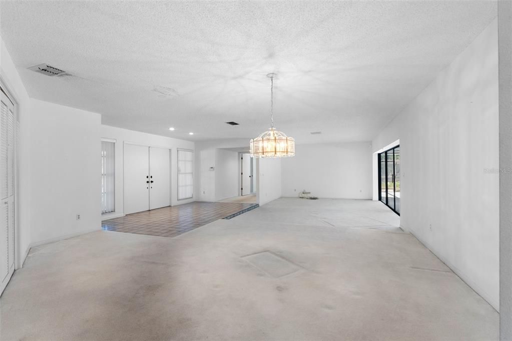 For Sale: $789,000 (5 beds, 3 baths, 3316 Square Feet)