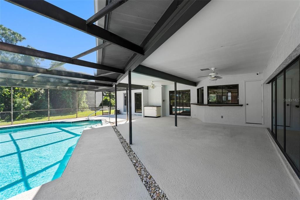 For Sale: $789,000 (5 beds, 3 baths, 3316 Square Feet)
