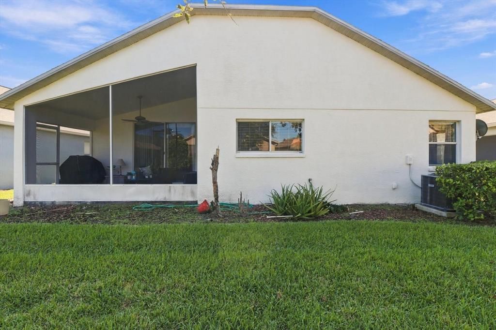 En Venta: $279,000 (3 camas, 2 baños, 2057 Pies cuadrados)