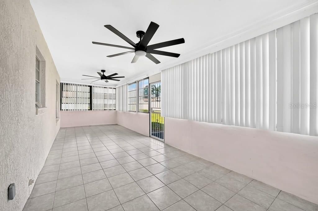 На продажу: $289,900 (3 спален, 2 ванн, 1572 Квадратных фут)