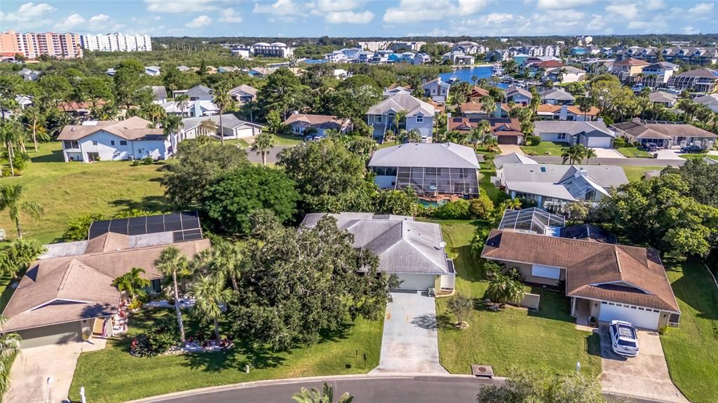 На продажу: $335,000 (2 спален, 2 ванн, 1516 Квадратных фут)