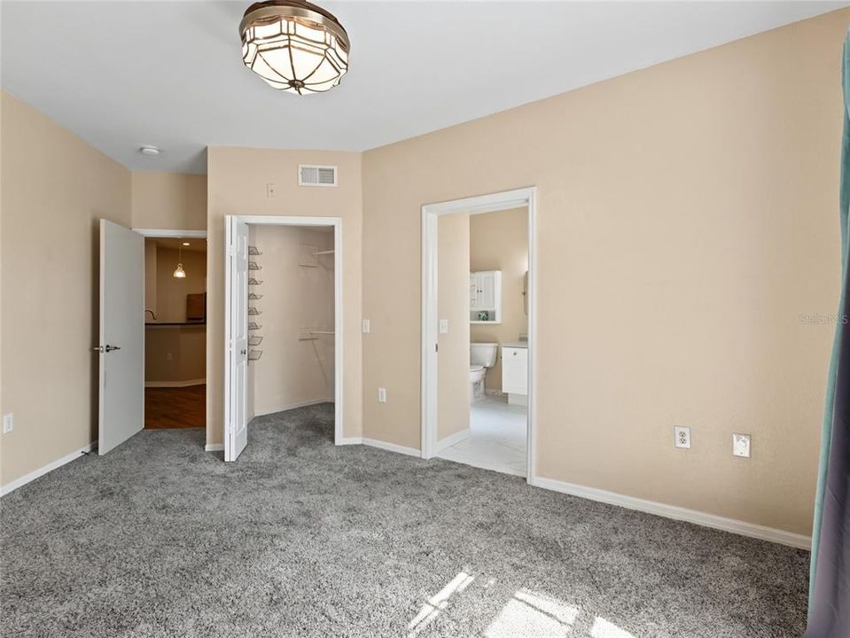 En Venta: $239,900 (2 camas, 2 baños, 1289 Pies cuadrados)
