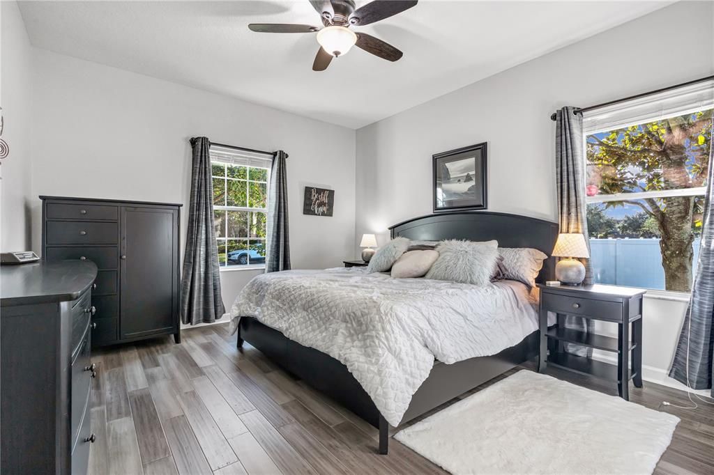 For Sale: $575,000 (3 beds, 2 baths, 1920 Square Feet)