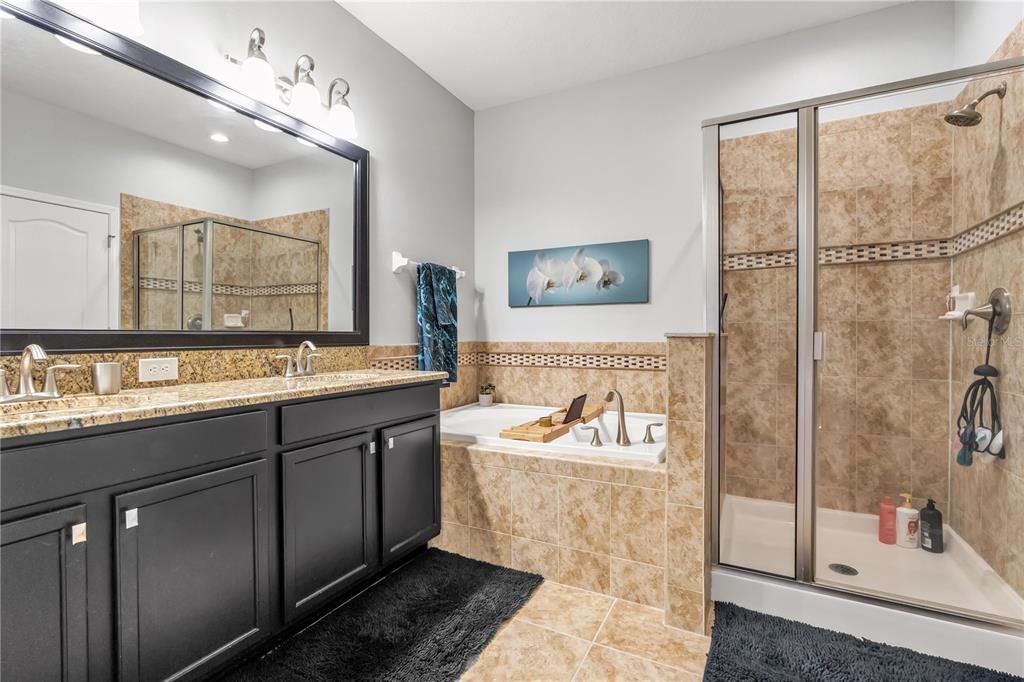 For Sale: $575,000 (3 beds, 2 baths, 1920 Square Feet)