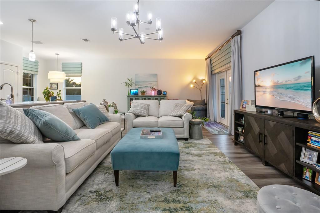 For Sale: $575,000 (3 beds, 2 baths, 1920 Square Feet)