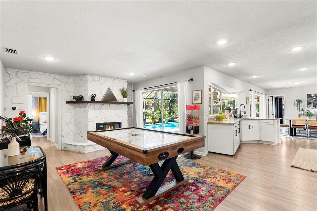 For Sale: $775,000 (4 beds, 2 baths, 2071 Square Feet)