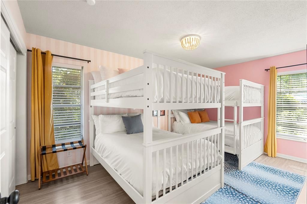 For Sale: $775,000 (4 beds, 2 baths, 2071 Square Feet)