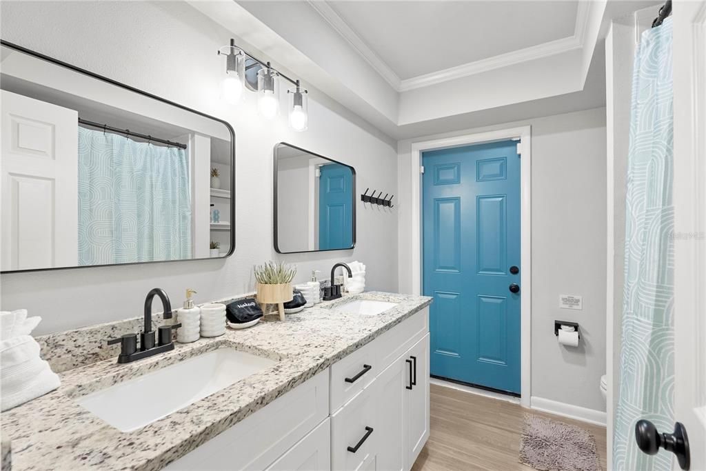 For Sale: $775,000 (4 beds, 2 baths, 2071 Square Feet)