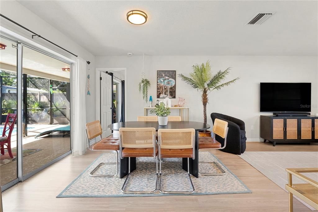 For Sale: $775,000 (4 beds, 2 baths, 2071 Square Feet)