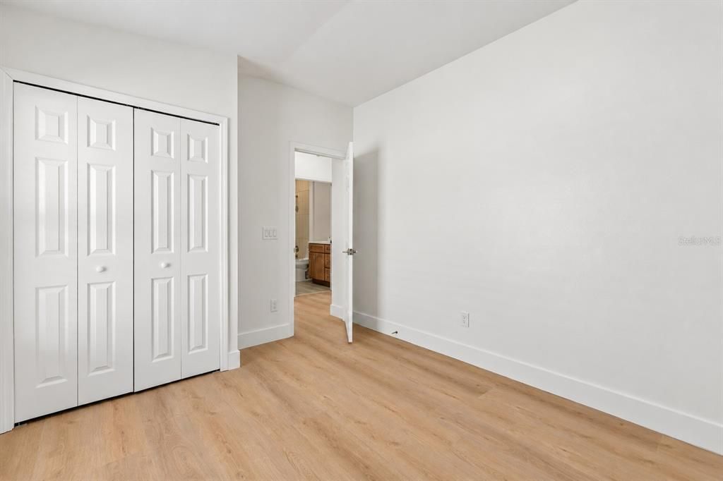 На продажу: $425,000 (3 спален, 2 ванн, 1764 Квадратных фут)