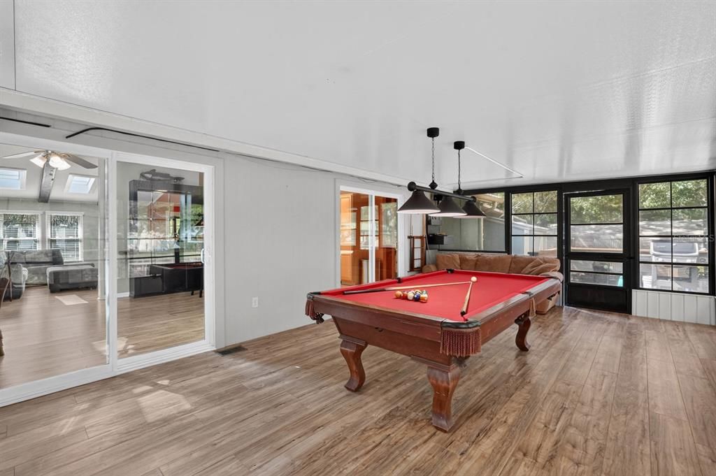 En Venta: $775,000 (3 camas, 2 baños, 1568 Pies cuadrados)