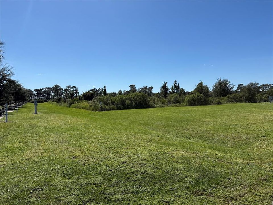 待售: $74,995 (0.10 acres)