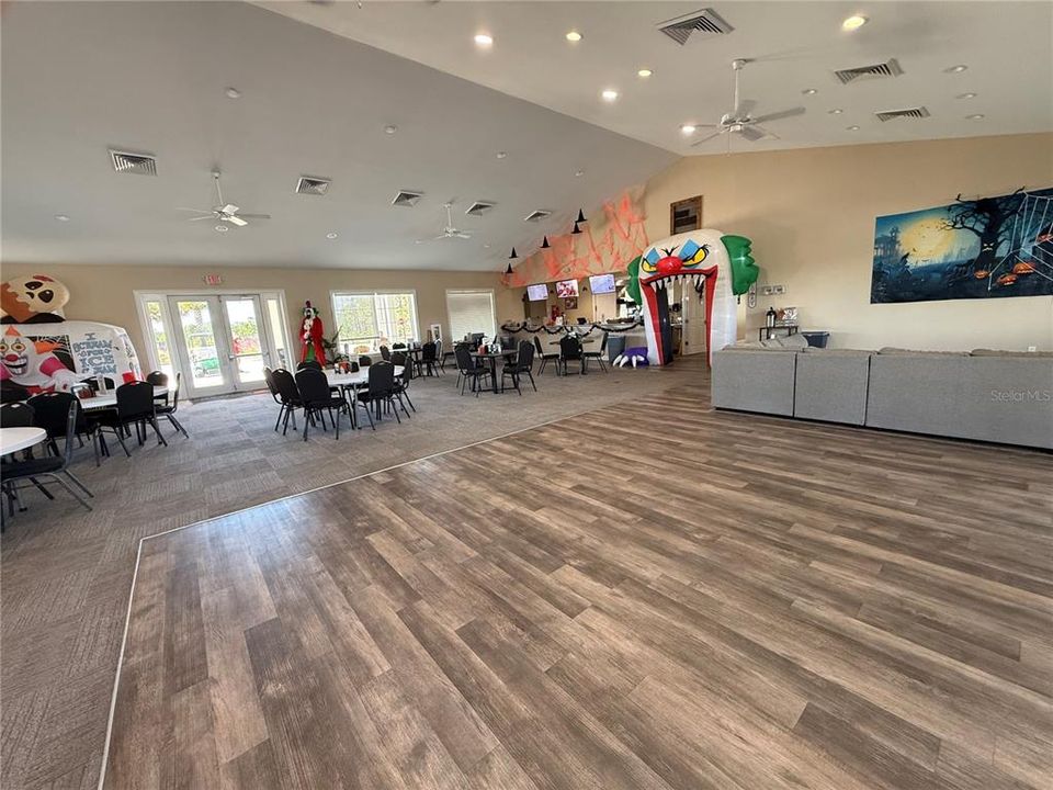 待售: $74,995 (0.10 acres)