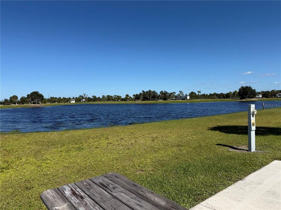 待售: $74,995 (0.10 acres)
