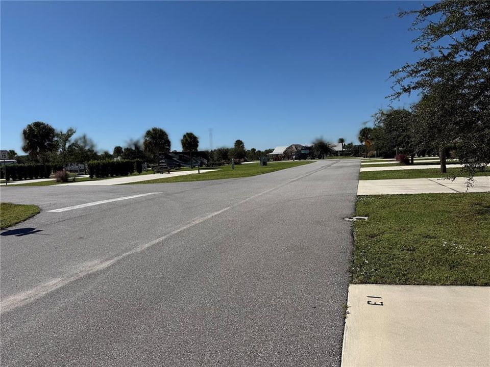 待售: $74,995 (0.10 acres)
