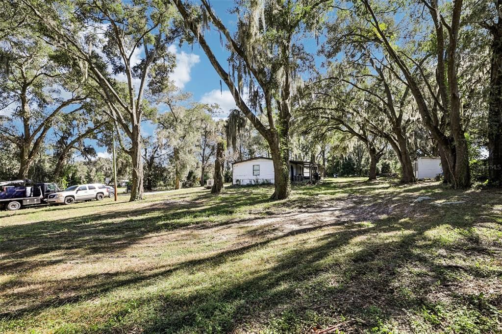 For Sale: $199,900 (3 beds, 2 baths, 1040 Square Feet)