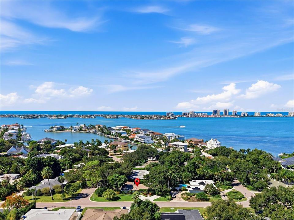 For Sale: $899,000 (3 beds, 3 baths, 2064 Square Feet)