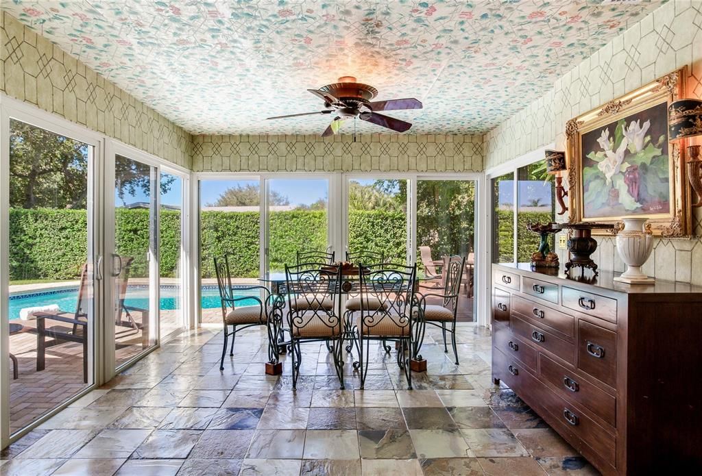 For Sale: $899,000 (3 beds, 3 baths, 2064 Square Feet)
