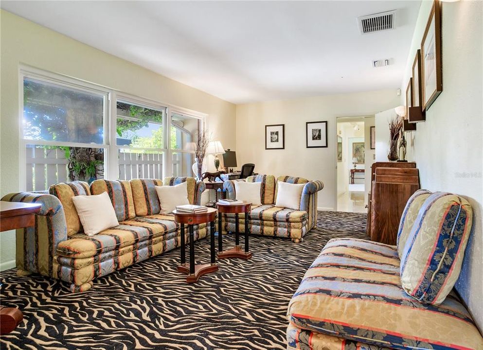 For Sale: $899,000 (3 beds, 3 baths, 2064 Square Feet)