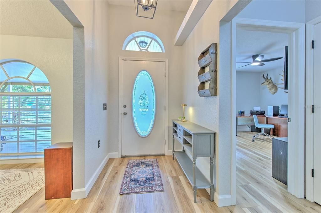 На продажу: $725,000 (3 спален, 2 ванн, 1610 Квадратных фут)
