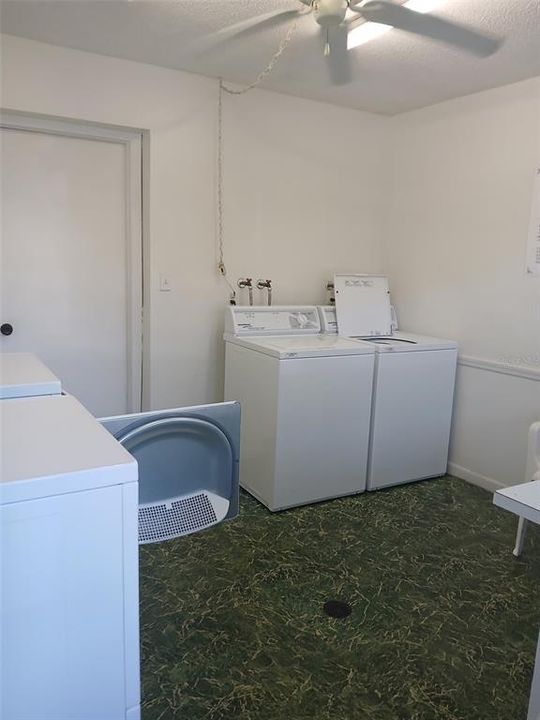 For Sale: $120,000 (2 beds, 1 baths, 1004 Square Feet)