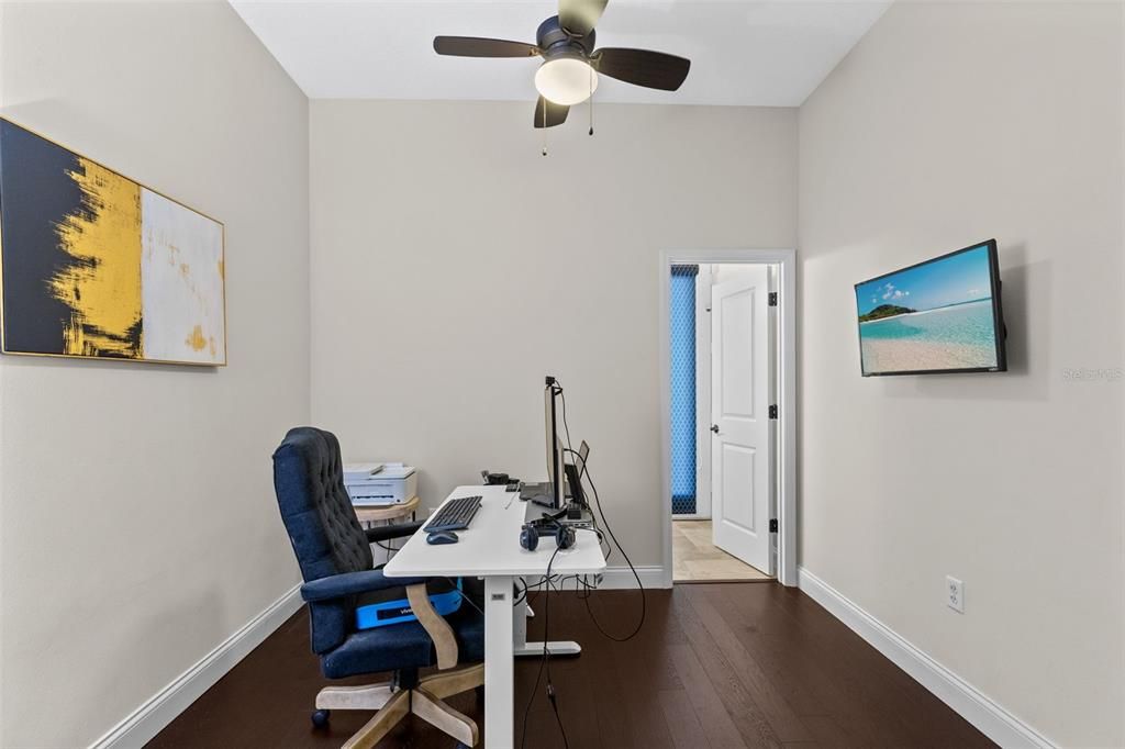 For Sale: $1,250,000 (4 beds, 4 baths, 3876 Square Feet)
