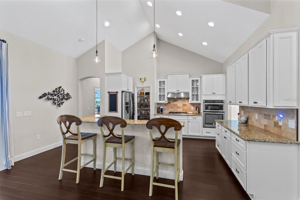 For Sale: $1,250,000 (4 beds, 4 baths, 3876 Square Feet)