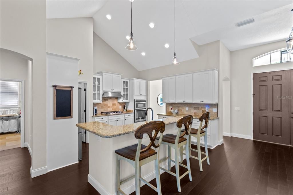For Sale: $1,250,000 (4 beds, 4 baths, 3876 Square Feet)
