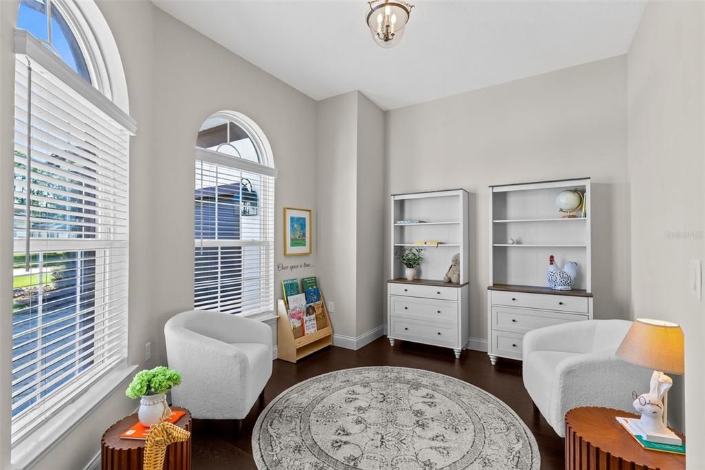 For Sale: $1,250,000 (4 beds, 4 baths, 3876 Square Feet)