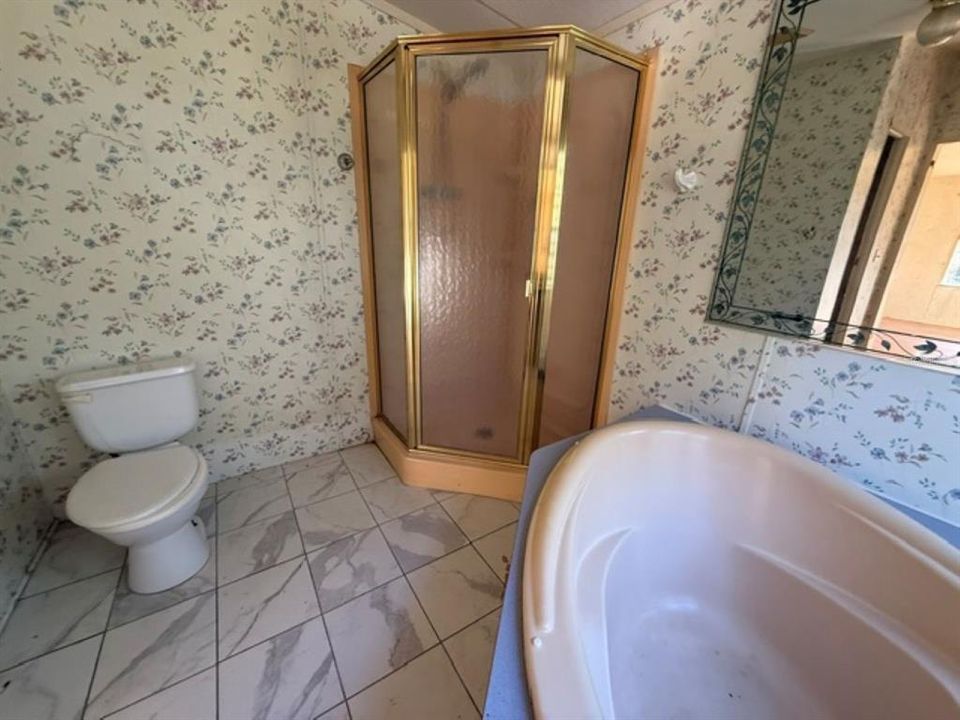 На продажу: $84,000 (3 спален, 2 ванн, 1404 Квадратных фут)