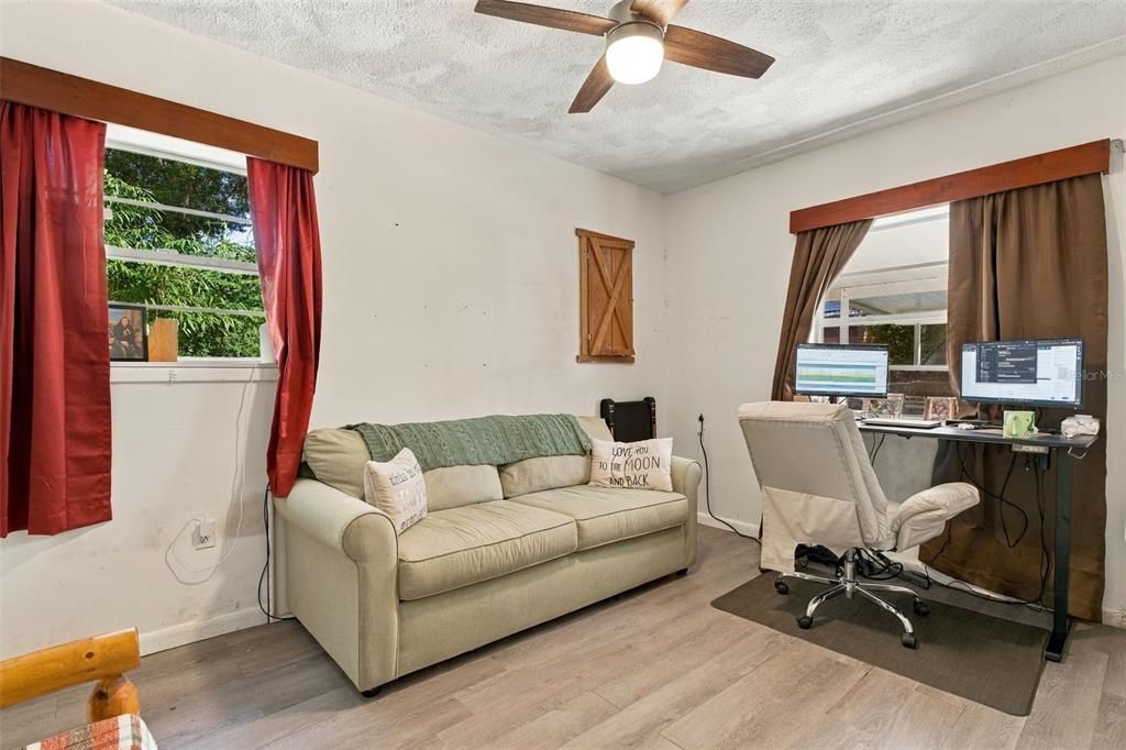 For Sale: $350,000 (4 beds, 2 baths, 1808 Square Feet)