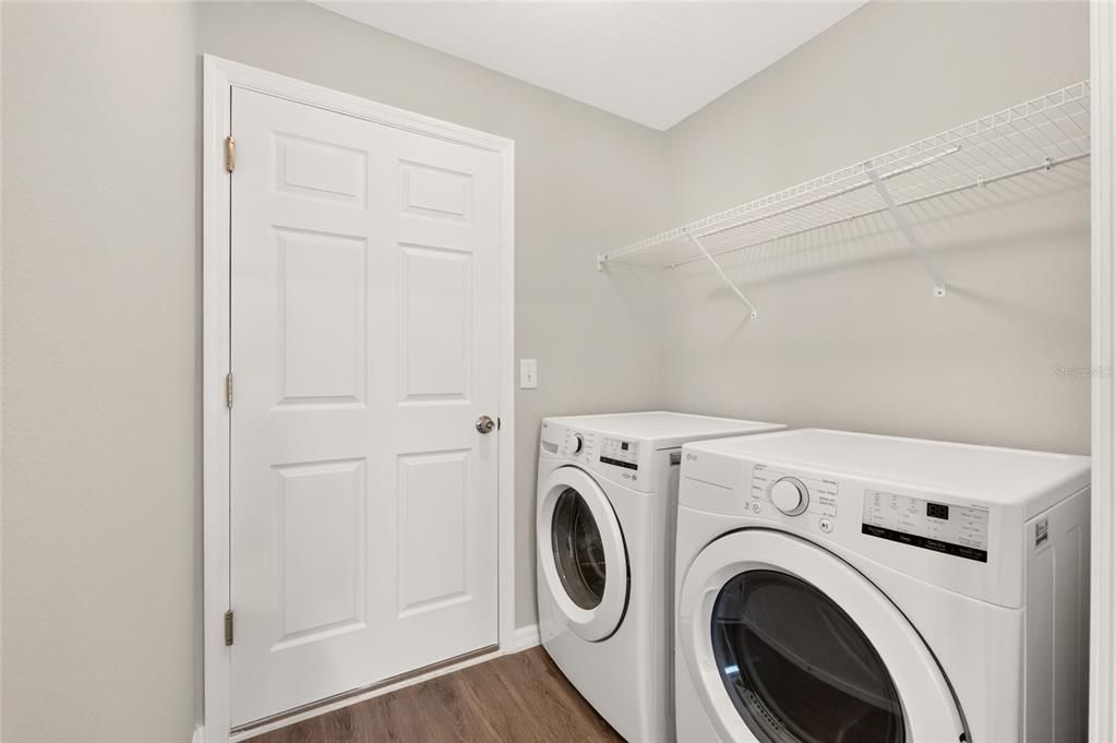 For Sale: $259,900 (3 beds, 2 baths, 1311 Square Feet)
