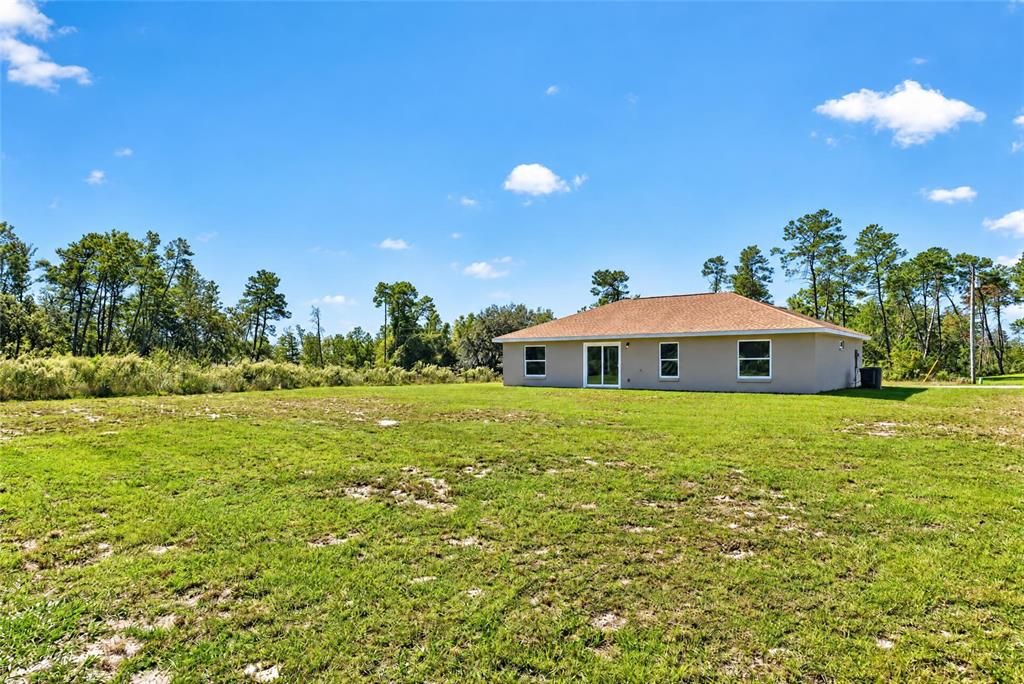 For Sale: $259,900 (3 beds, 2 baths, 1311 Square Feet)