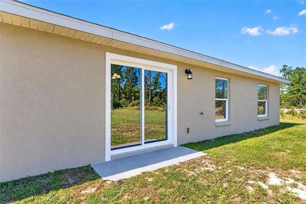 For Sale: $259,900 (3 beds, 2 baths, 1311 Square Feet)