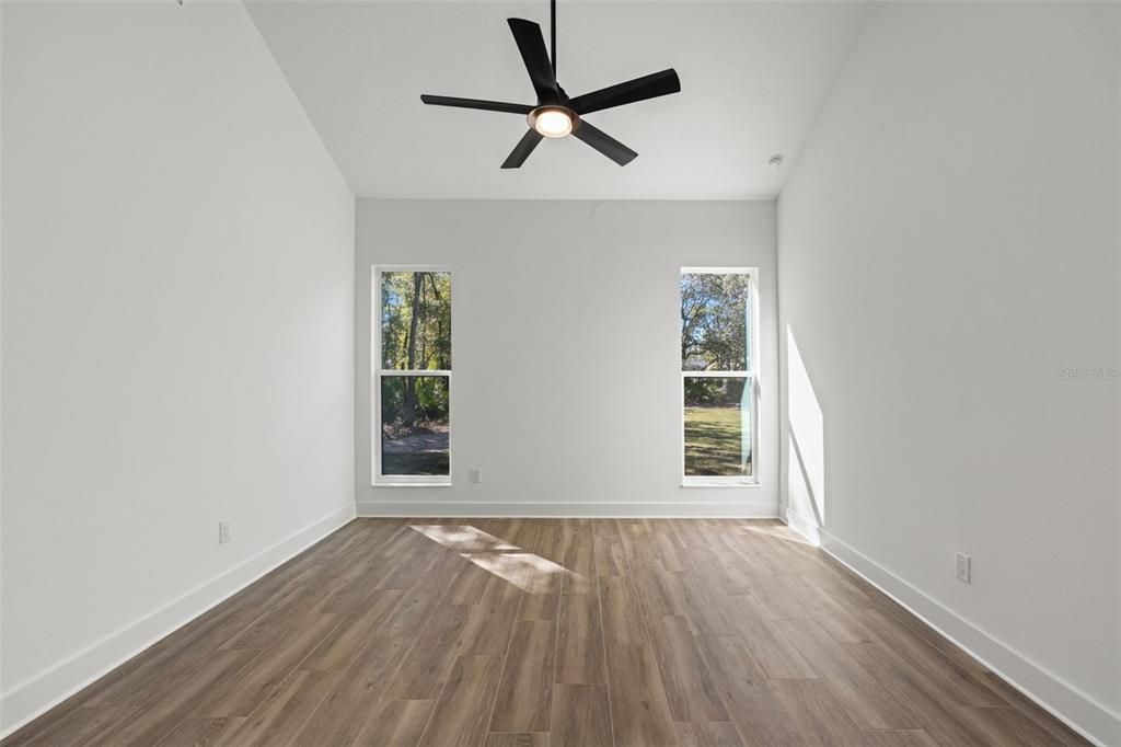 For Sale: $510,000 (4 beds, 2 baths, 2291 Square Feet)
