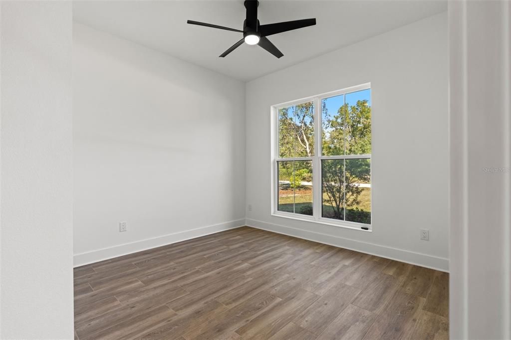 For Sale: $510,000 (4 beds, 2 baths, 2291 Square Feet)