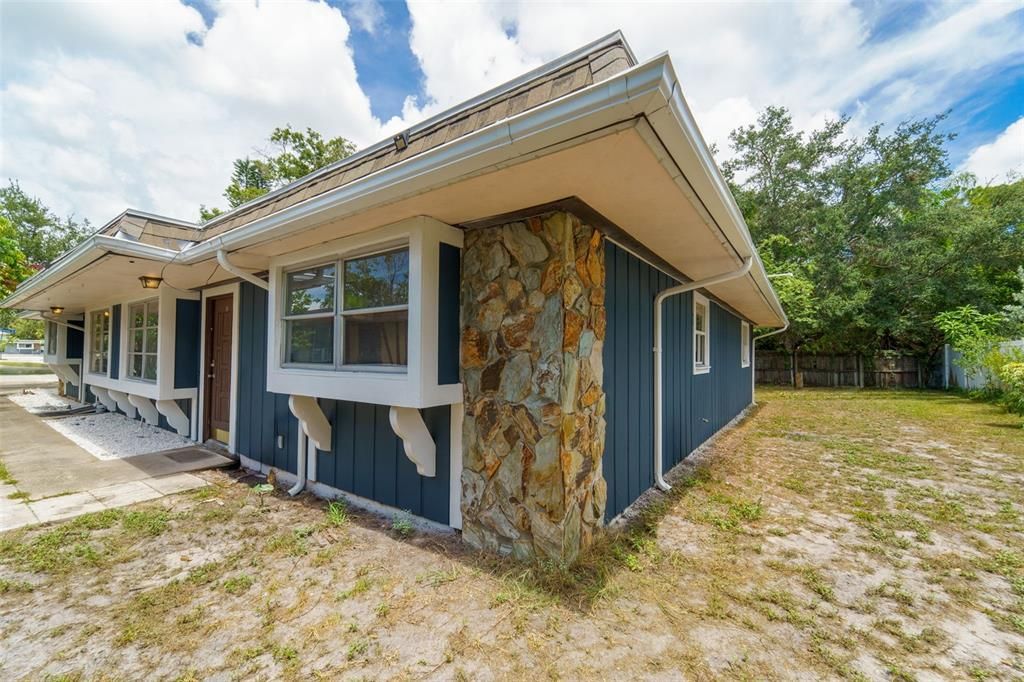 For Sale: $480,000 (4 beds, 0 baths, 2128 Square Feet)