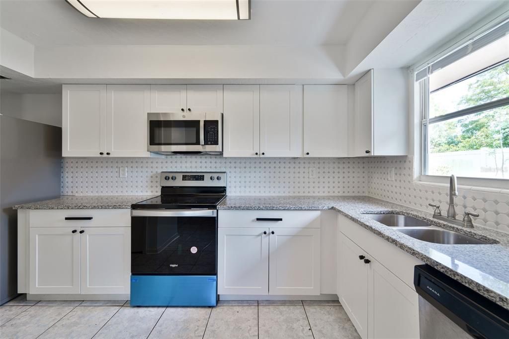 For Sale: $480,000 (4 beds, 0 baths, 2128 Square Feet)