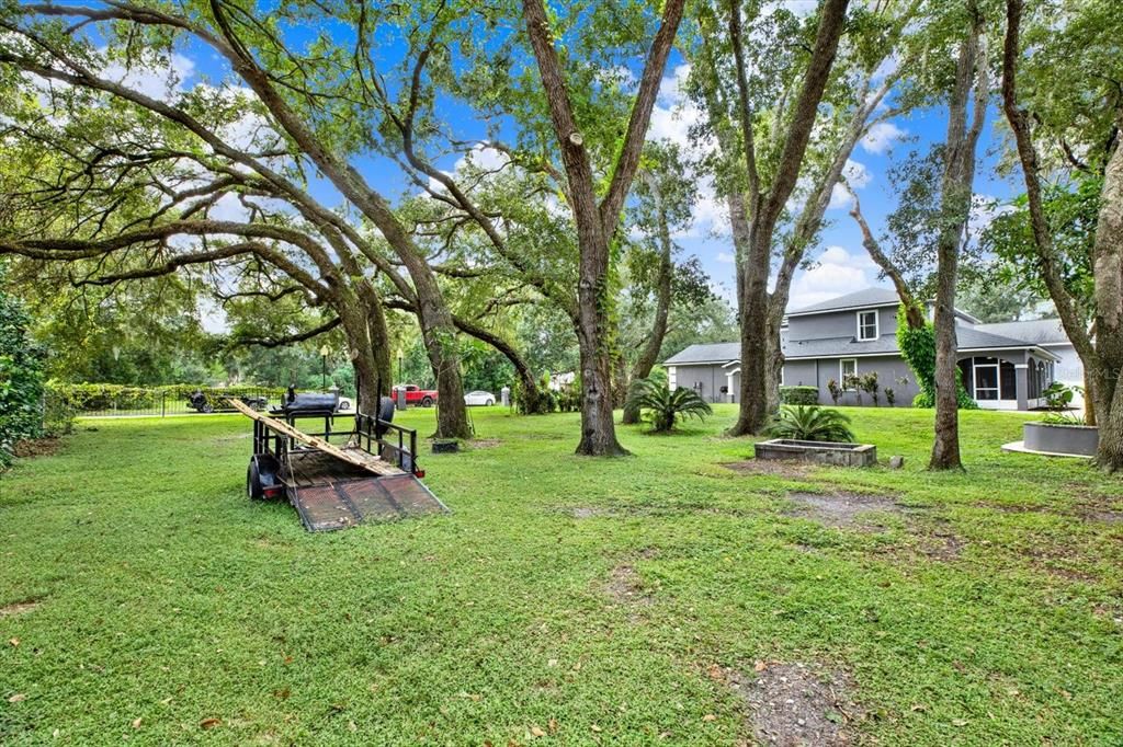En Venta: $675,000 (5 camas, 3 baños, 3159 Pies cuadrados)