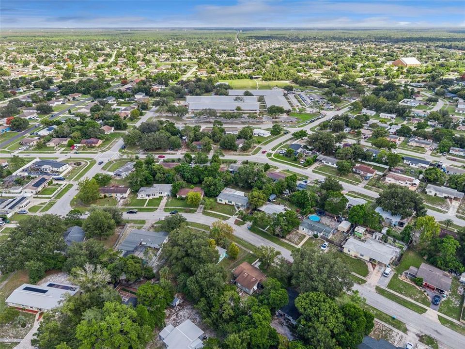 En Venta: $245,000 (3 camas, 2 baños, 1520 Pies cuadrados)