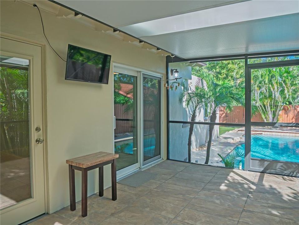 На продажу: $924,900 (3 спален, 2 ванн, 1941 Квадратных фут)