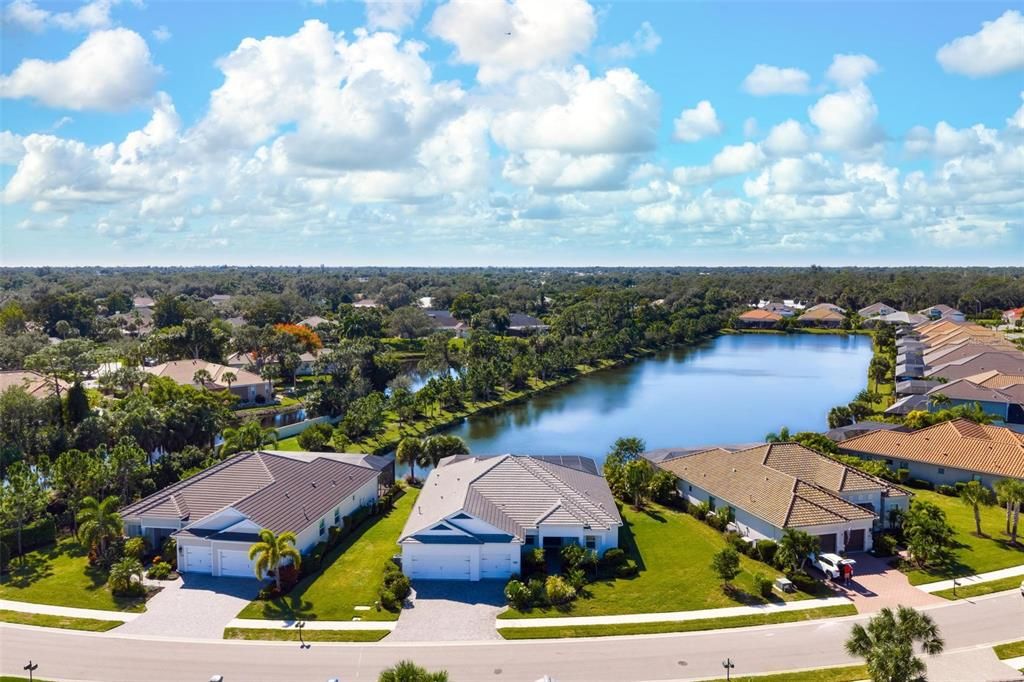 For Sale: $1,150,000 (3 beds, 3 baths, 2699 Square Feet)