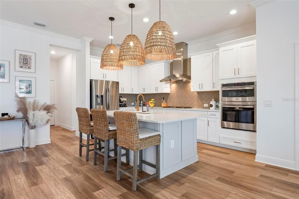For Sale: $1,150,000 (3 beds, 3 baths, 2699 Square Feet)