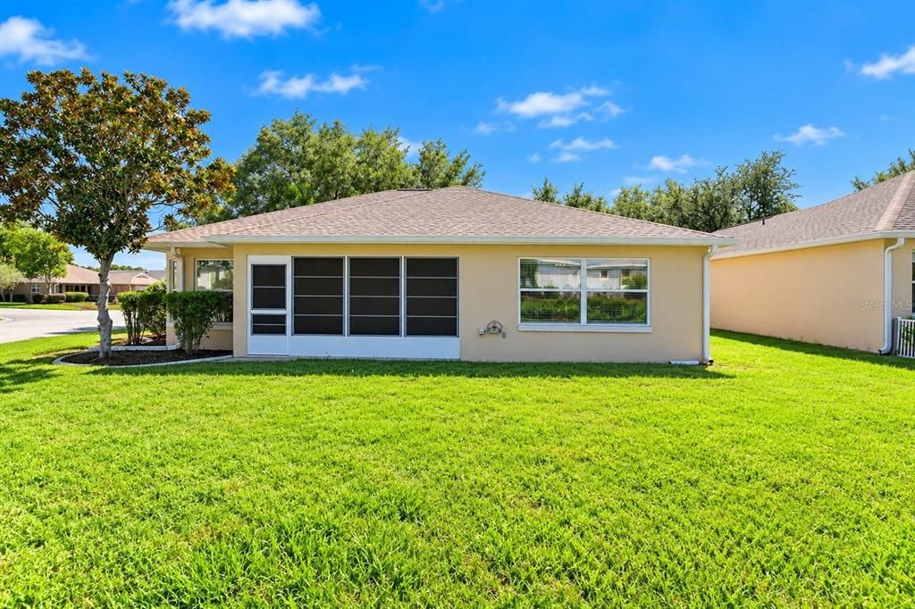 For Sale: $225,000 (2 beds, 2 baths, 1504 Square Feet)