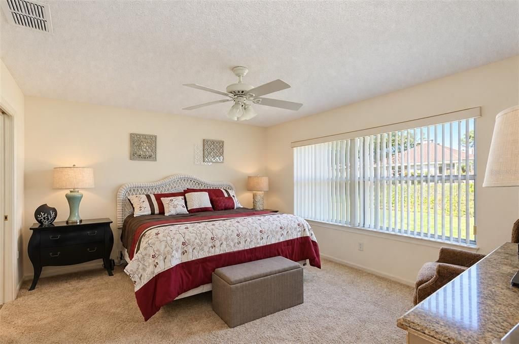 For Sale: $225,000 (2 beds, 2 baths, 1504 Square Feet)